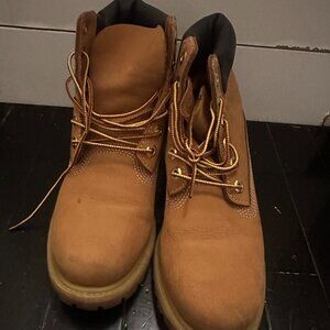 Timberland Boots Woman size 6.5